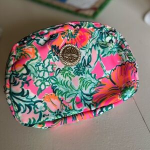 Lilly Pulitzer Jeanie Belt bag (crossbody) in Soleil Pink Perfect Poppy print